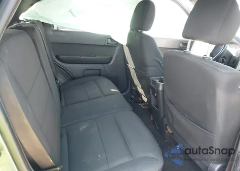 2011 Ford Escape Xlt z USA, uszkodzony, nr VIN 1FMCU0DG1BKC70141